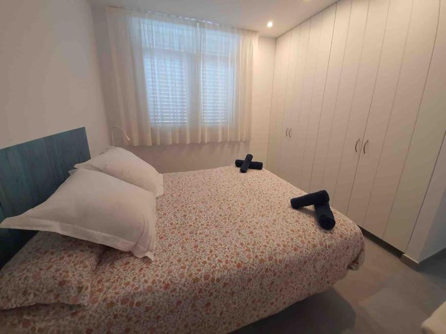 Espectacular Planta Baja Con Terraza Y Parking A 5 Min De La Playa Apartman Cadaqués Kültér fotó