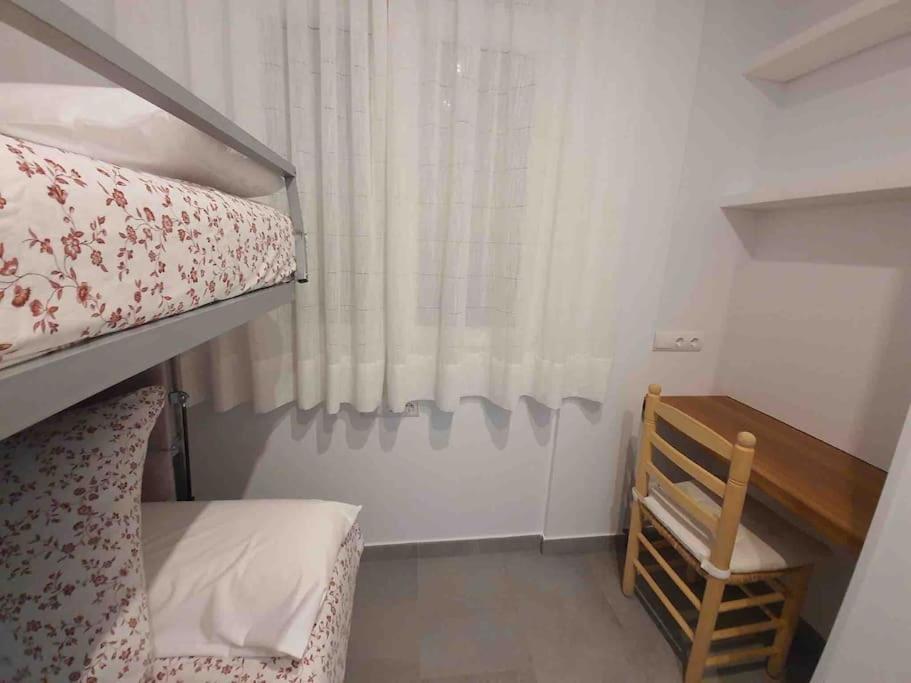 Espectacular Planta Baja Con Terraza Y Parking A 5 Min De La Playa Apartman Cadaqués Kültér fotó