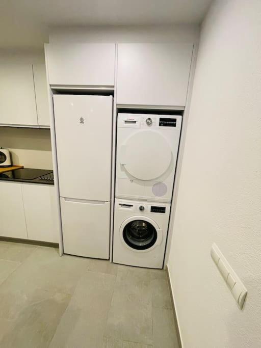 Espectacular Planta Baja Con Terraza Y Parking A 5 Min De La Playa Apartman Cadaqués Kültér fotó