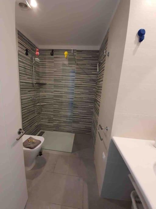Espectacular Planta Baja Con Terraza Y Parking A 5 Min De La Playa Apartman Cadaqués Kültér fotó